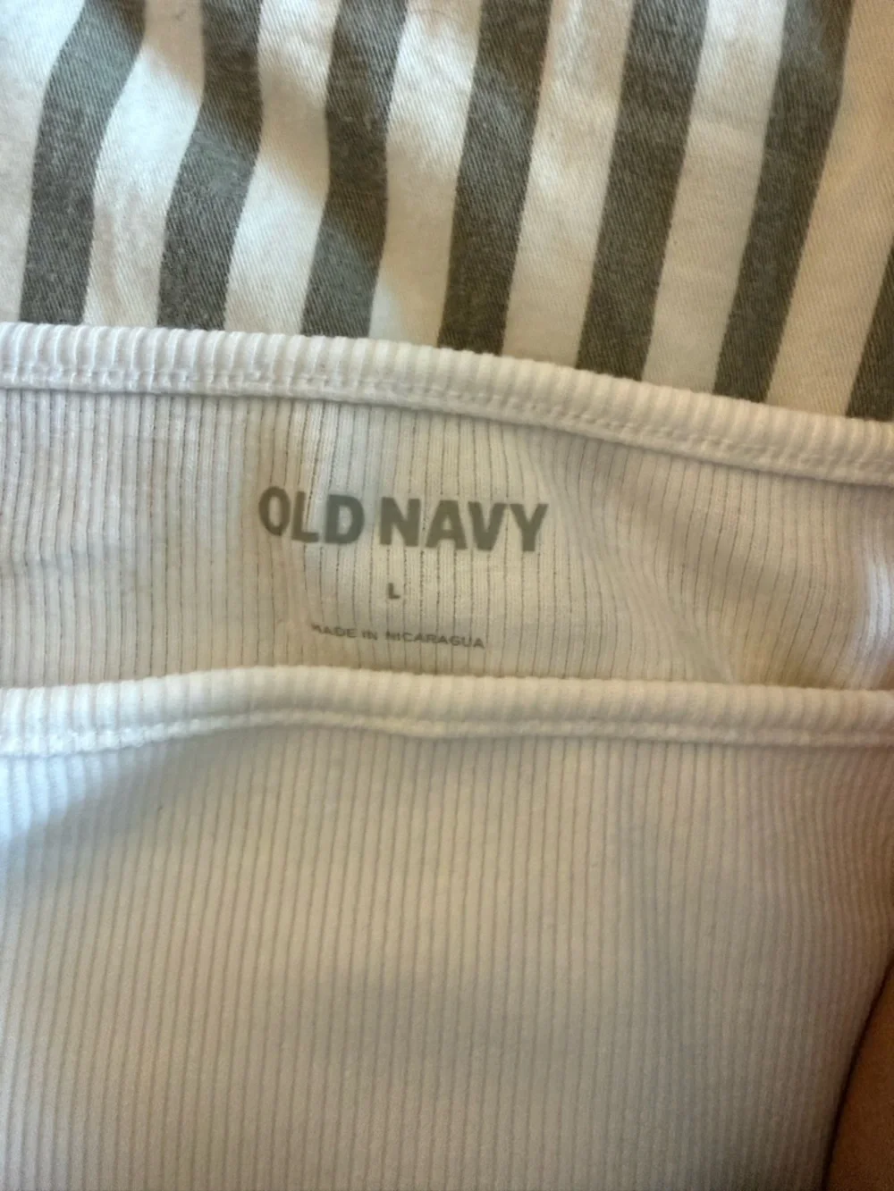 Basic Tank - Picture 2 of 2